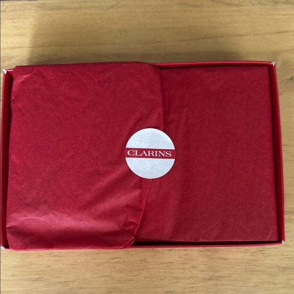 Clarins Discovery Routine - Picture 3 of 4